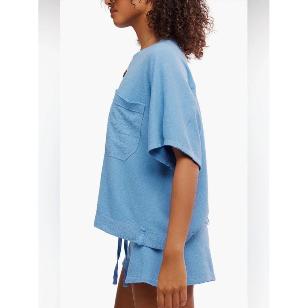 Free People staycation #oversized
